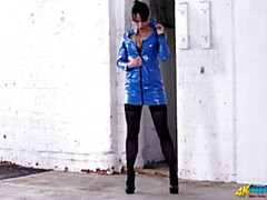 Fesselspiele, Britisch, Braunhaarige, Hd, Erniedrigung, Latex, Milf, Solo