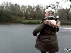 Blond, Fetisj, Flashing, Hd, Rijpe lesbienne, Moeder die ik wil neuken, Alleen, Tatoeage