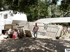 Anal, Gros seins, Gorge profonde, Jeunes transsexuelles thaïlandaises, Lécher le sphincter, Transsexuelle