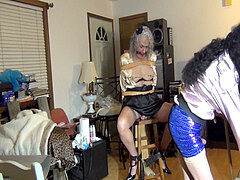 Amateur, Bondage domination sadisme masochisme, Couple, Domination, Jeunes transsexuelles thaïlandaises, Transsexuelle, Jarretelles, Nénés