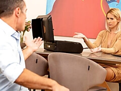 18, デカ尻, デカチン, デカパイ, ブロンド, フェラチオ, ショートヘア, ガリガリ