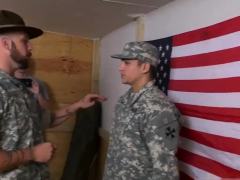 Pijpbeurt, Fetisj, Homo, Handbeurt, Hd, Masturbatie, Uniformpje, Bekijker