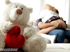 Verga grande, Universidad, Fetiche, Sexo duro, Pequeña, Falda, Tetas, Bajo la falda