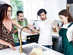 Culo grande, Verga grande, Tetas grandes, Mamada, Estilo perrito, Cuadrupleta, Madres para coger