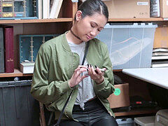 Morena, Pequeña, Adolescente