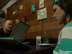 Анальный секс, Садо мазо, Минет, Доминирование, Женщины, На публике, Наказание, Жесткий секс