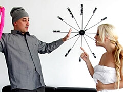 Grosser arsch, Grosser schwanz, Grosse titten, Blondine, Blasen, Hundestellung