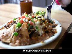 ブロンド, 指いじり, なめる, 淫乱熟女, 剃毛, ティーン, オッパイの, 妻