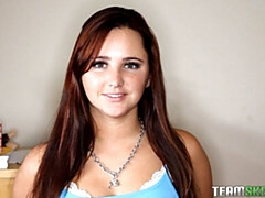 お尻, デカチン, カワイイ, 手コキする, 赤毛, 剃毛, ティーン, オッパイの