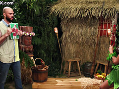 18 años, Anal, Culo grande, Tetas grandes, Estilo perrito, Ébano, Al aire libre, Transexual