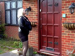 Mooi, Blond, Pijpbeurt, Rondborstig, Oudere vrouw, Rijpe lesbienne, Moeder, Schreeuwen