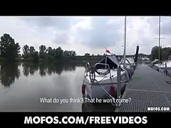 Blasen, Hundestellung, Hd, Natürlichen titten, Orgasmus, Pov, Rau, Schreiend