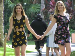 Vestido, Fetiche de pies, Tacones, Besar, Orgasmo, Público, Solo, Chorro