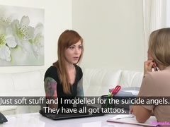 Amateur, Lécher le cul, Gode, Femelle, Lesbienne, Bureau, Chatte, Jouets