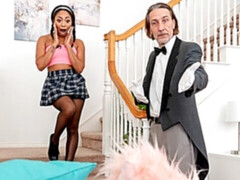 Culo, Negro, Mamada, Estilo perrito, Penetracion con dedos, Interracial, Medias largas, Adolescente