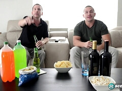 ぽっちゃり, デカ尻, ブロンド, フェラチオ, ぽちゃ, 食べ物, 手コキする, 自然山雀