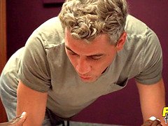 デカ尻, フェラチオ, イく瞬間, 黒人, Hd, なめる, オーガズム, 叫ぶ