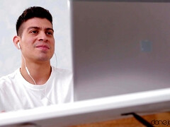 Culo grande, Tetas grandes, Rubia, Estilo perrito, Sexo duro, Tacones, Perforación, Tatuaje