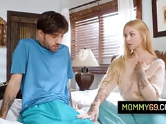 Grote mammen, Blond, Pijpbeurt, Rondborstig, Gezin, Hardcore, Stiefmoeder, Taboe