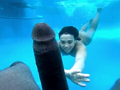 18 jahre, In den arsch, Grosser arsch, Hardcore, Muschi, Jungendliche (18+), Unter wasser, Netzkamera