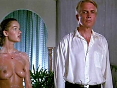 Поцелуи, Лесбиянка, Лизание, Белье, Мастурбация, Бритые, Стриптизерша, Винтаж