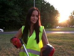 Большие сиськи, Минет, Брюнетки, Семяизвержение, Член, На публике, Реалити, Молоденькие