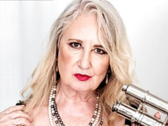 Leie, Grosser arsch, Grosse titten, Blondine, Fingern, Masturbation, Reif, Solo