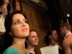 Amateur, Rubia, Morena, Público, Realidad