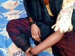 Hot Desi Aunty Enjoys Hardcore Fucking While Uncle is Away - Indian Bhabhi Cheating