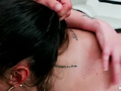 69, デカ尻, デカパイ, チン, 女 人男 人, 指いじり, 手コキする, オマンコ