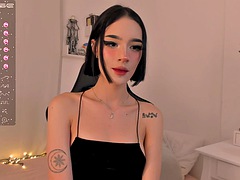 Amateur, Chica, Morena, Consolador, Aceite, Chupando, Tetas, Juguetes