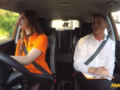 Leie, Blasen, Auto, Hundestellung, Lecken, Im freien, Pov, Muschi