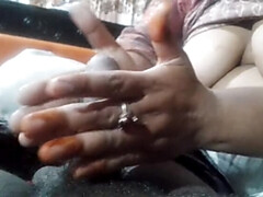 Grosser arsch, Paar, Frau, Handjob, Hd, Hausfrau, Indisch, Schwestern