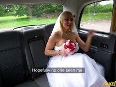 Grote lul, Blond, Pijpbeurt, Diep in de keel, Moeder die ik wil neuken, Slipje, Kut duiken