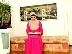 18 años, Arabe, Culo grande, Mamada, Dinero, Tetas naturales, Adolescente, Tetas