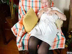 Mature, Nylon, Culottes ou slips, Collant, Petite femme, Jarretelles