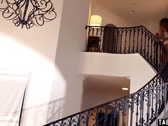 デカパイ, 黒人, レズビアン, 下着, 天然, 赤毛, ガリガリ, 禁句