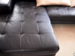 Cul, Sucer une bite, En levrette, Robe, Petite amie, Piscine, Tatouage, Adolescente