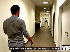 Belleza, Tetas grandes, Pareja, Linda, Hd, Madres para coger, Oficina, Medias largas