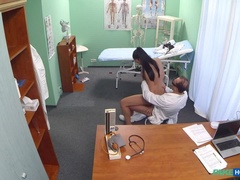 Leie, Blasen, Arzt, Hundestellung, Krankenschwester, Pov, Muschi, Uniform