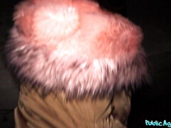 Любители, Большие сиськи, Семяизвержение, Чешки, Европейки, На природе, На публике, Студентка