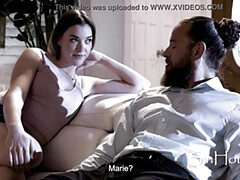 Baby sitter, Gros cul, Tromperie, Chatte, Cheveux courts, Espagnole, Tabou, Adolescente