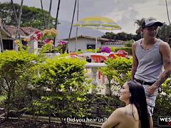 デカ尻, フェラチオ, Hd, ラティーナ, 淫乱熟女, 3p男男女, アウトドア, 三人