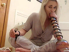 Smoke and faux-cock drill see me squirt