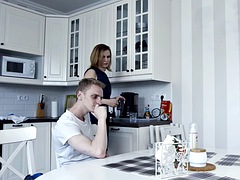 ブロンド, エロ熟女, フェティッシュ, 露出狂, 淫乱熟女, ロシア人, 生徒, 教師