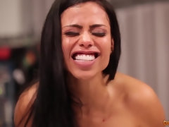 Gros cul, Gros seins, Noire, Sucer une bite, Hard, Fille latino, Léchez, Chatte