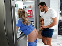 Amerikanisch, Grosser arsch, Grosse titten, Blondine, Aufs gesicht abspritzen, Behaart, Krankenschwester, Muschi