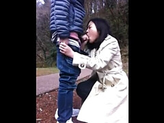 she has oral sex in the wild