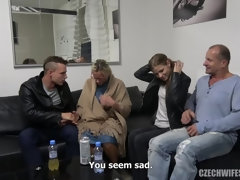 Mamada, Morena, Checa, Gafas, Sexo duro, Orinar, Flaco, Intercambio de esposas