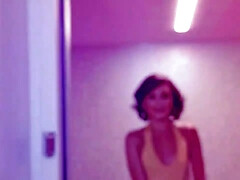 Asiatique, Cul, Sucer une bite, Brunette brune, Gorge profonde, Monstre, Pov, Adolescente